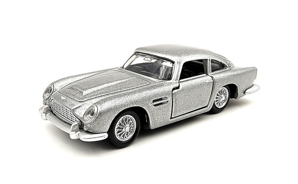 vAston Martin DB5 TD Tomica-Premium No.35 escala 1/64 