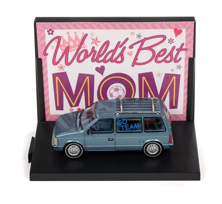 Best Mam Dodge Caravan 1984 AUTO WORLD AWAC017A scale 1/64 