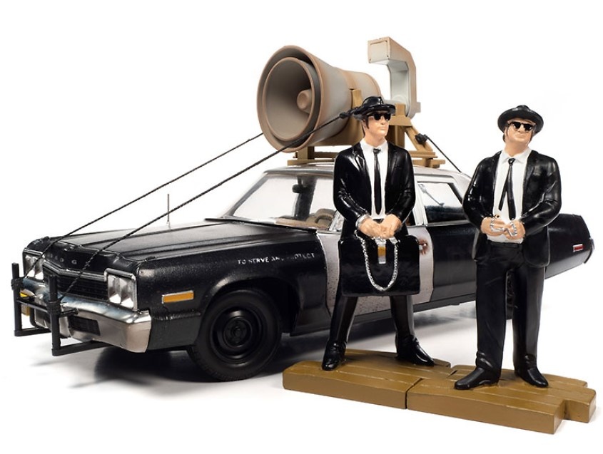 Blues Brothers - Dodge Monaco Police Pursuit + Figures Auto World AWSS133 scale 1/18 