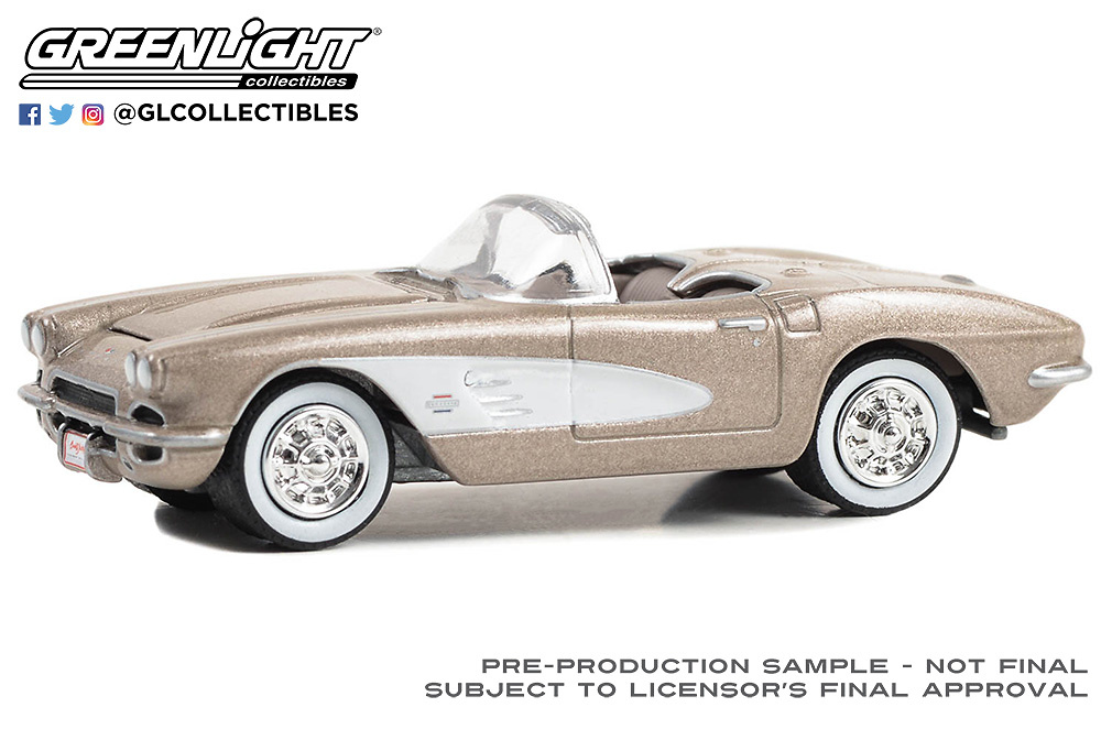 Chevrolet Corvette Convertible - Fawn Beige Metallic (Lot #1041) 1961 greenlight 1/64 