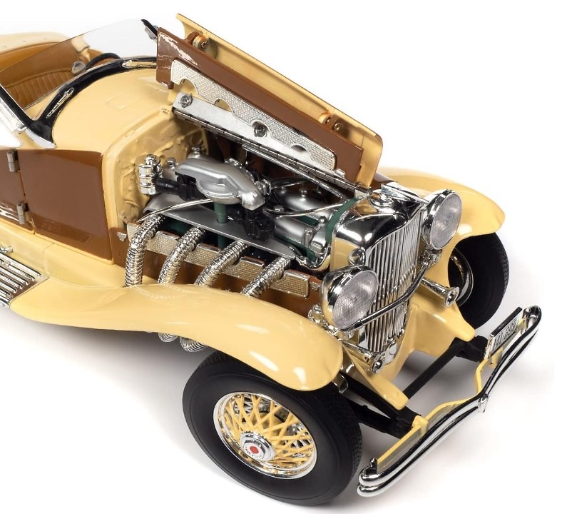 Duesenberg SSJ Speedster 1935 Auto World AM305 scale 1/18 