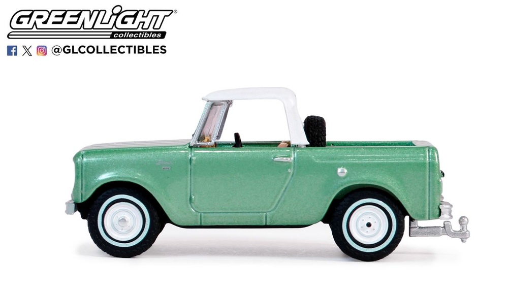 Harvester Scout Half Cab Pickup – Aspen Green (1965) Blue Collar Collection Series 13 scale 1/64 