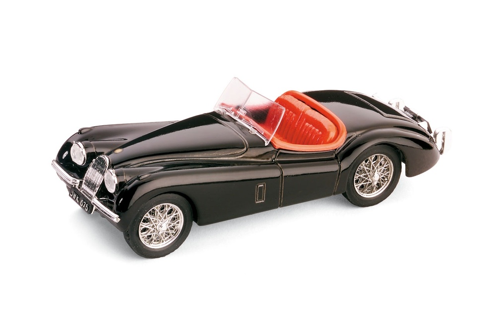 Jaguar XK120 Roadster (1948) Brumm R101-02 scale 1/43 