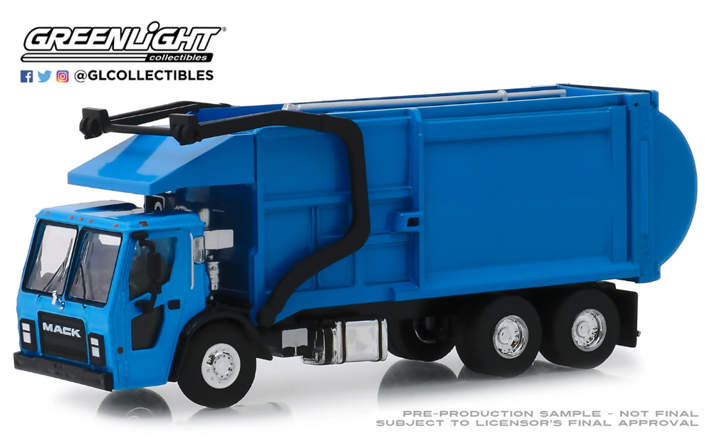 Mack LR Refuse Truck (2019) Greenlight 1:64 