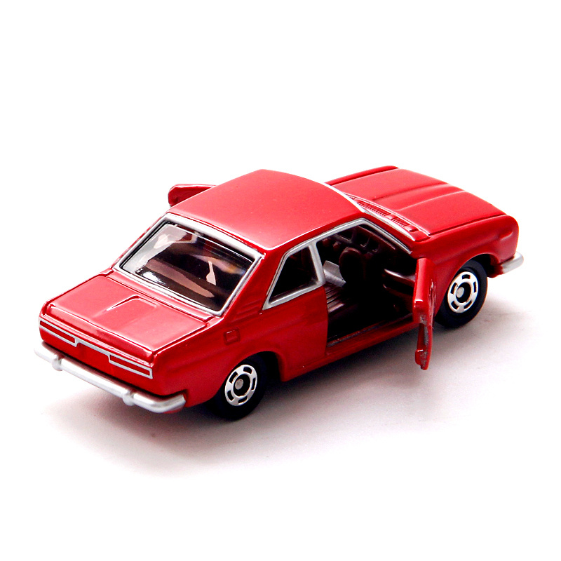 Nissan Bluebird TD Tomica-50th Anniversary 01 escala 1/64 