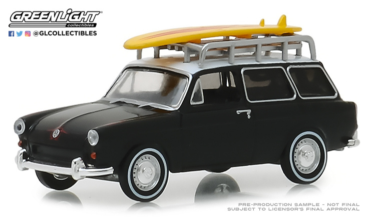 Volkswagen Type 3 Squareback Surf Wagon with Roof Rack and Surfboard (1965) Greenlight 1/64 