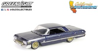 Chevrolet Impala – Dark Blue and Gold "Lowrider" (1963) Greenlight 1:64 