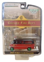  Ford Club Wagon Ambulance "Chicago" (1969) Greenmachine 1:64