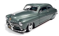 Mercury Eight Coupe Auto World AM318 scale 1/18