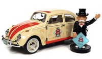 Volkswagen Beetle - Monopoly + Figure Free Parking Auto World AWSS141 scale 1/18