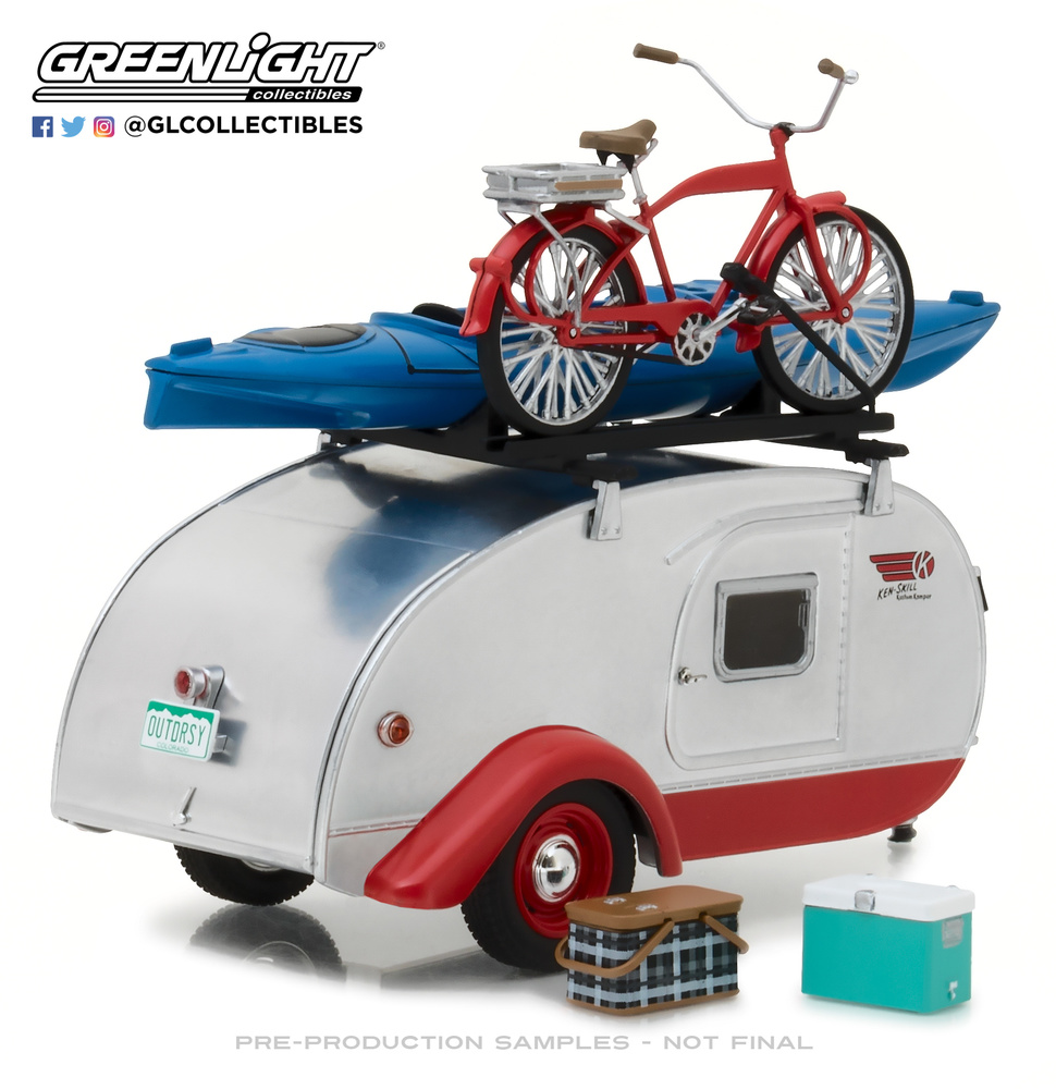 Caravana Teardrop con baca y accesorios (2019) Greenlight 18440A 1/24 