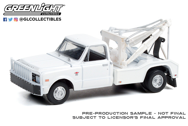 Chevrolet C-30 Dually Wrecker (1968) Greenlight 1/64 