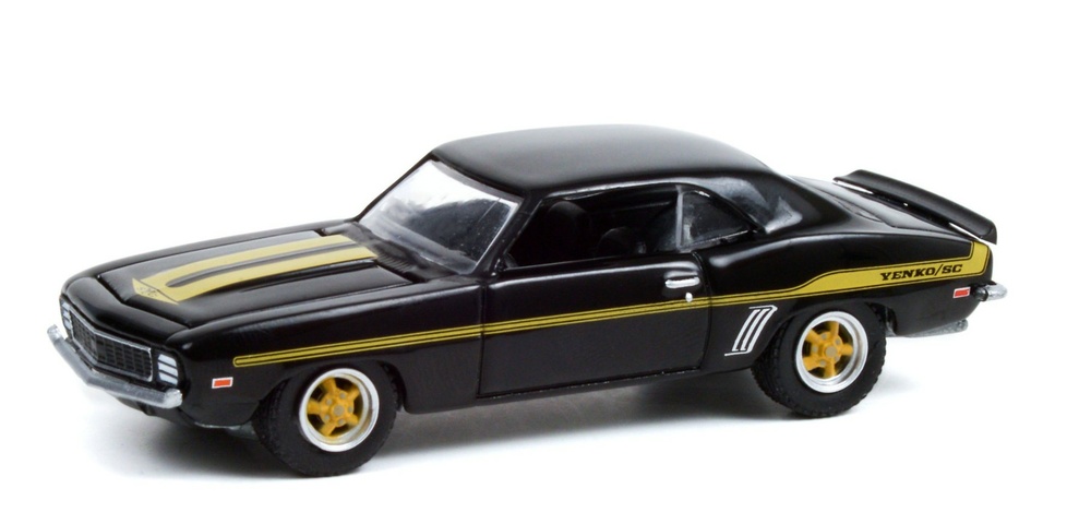 Chevrolet Yenko Camaro Dave Tucker's 1969 Detroit Speed, Inc. Series 2 Greenlight 1/64 