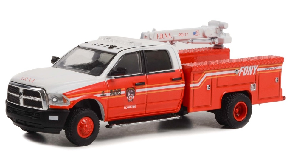 Miniatura Ram 3500 Dually Crane Truck - Bomberos Nueva York Greenlight escala 1/64 