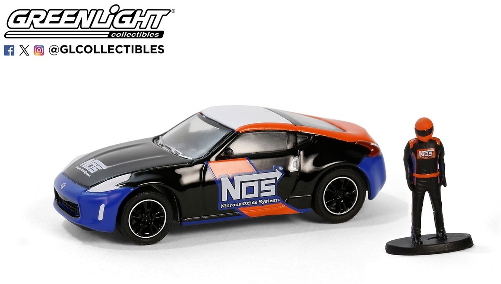 Nissan 370z with Race Car Driver Hobby Shop Series 16 Greenlight 1/64 