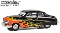 Mercury Eight Coupe - Black con Llamas Greenlight 30435 escala 1:64 