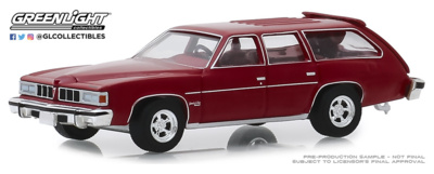 Pontiac Grand LeMans Red Safari Wagon (1976) Greenlight 1:64